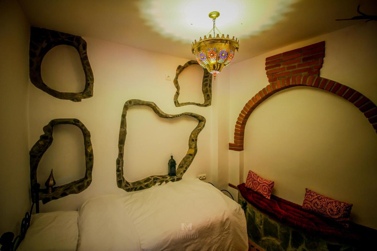 Riad Bab Mahruk เชฟชาอูน ภายนอก รูปภาพ