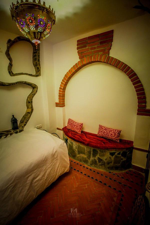Riad Bab Mahruk เชฟชาอูน ภายนอก รูปภาพ