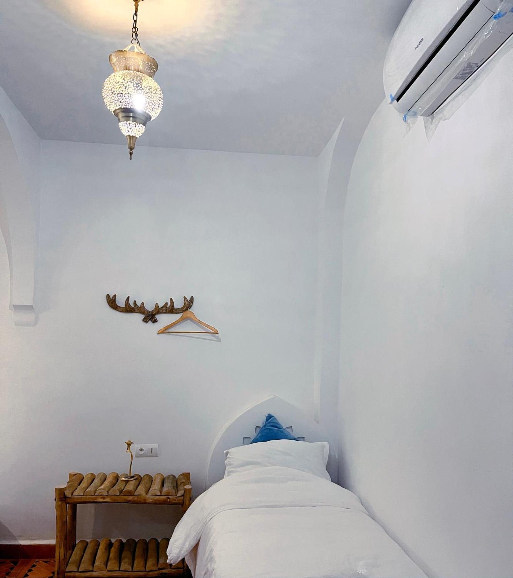 Riad Bab Mahruk เชฟชาอูน ภายนอก รูปภาพ